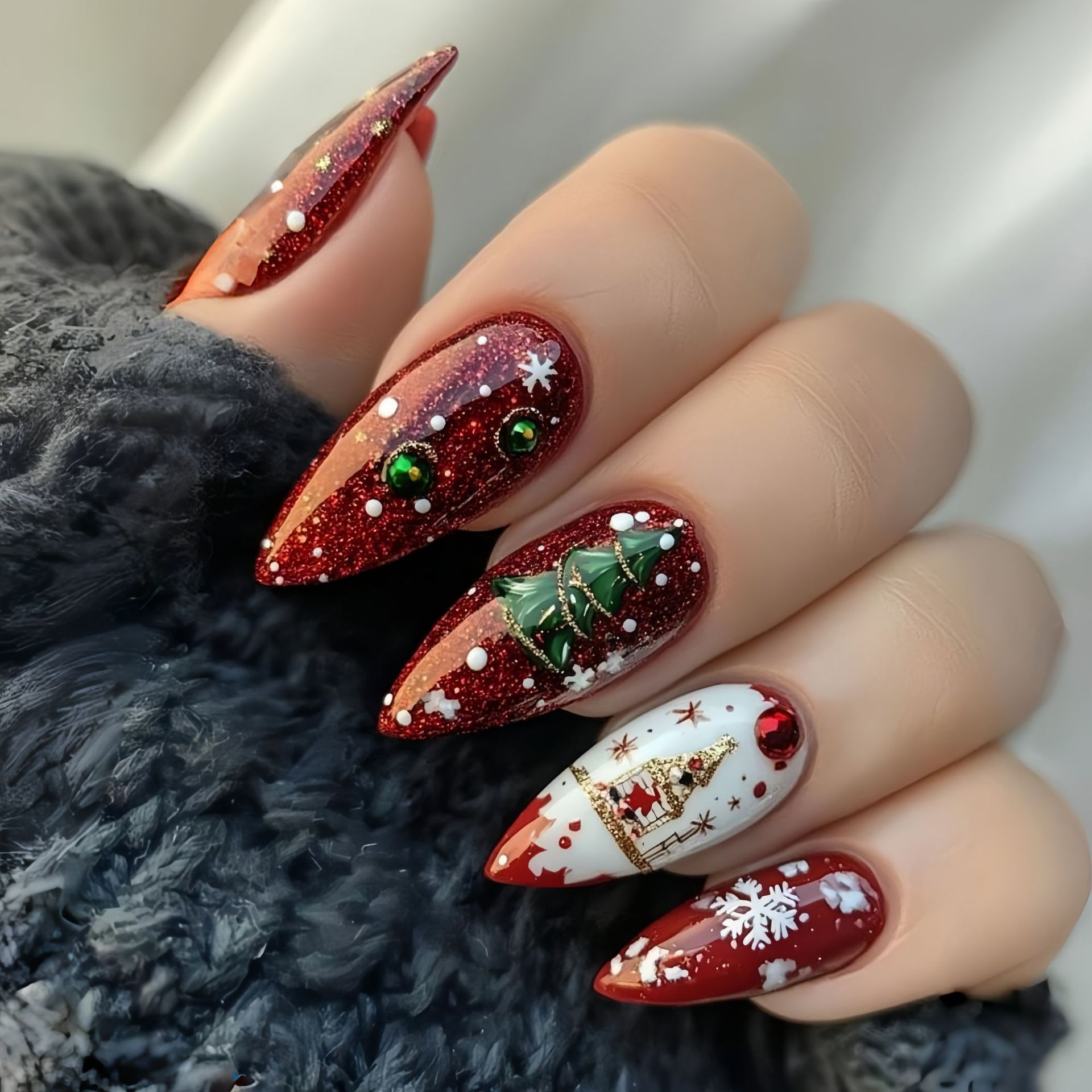 เล็บปลอมขนาดกลางสำหรับงานปาร์ต - Press On Nail Set บทวิจารณ์และราคา