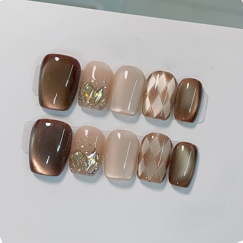 ชุดเล็บปลอมแบบกดติด 10 ชิ้น สี - Nail Art Cat Eye บทวิจารณ์และราคา